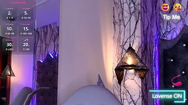 Zami_Escobar_of live cam on Stripchat