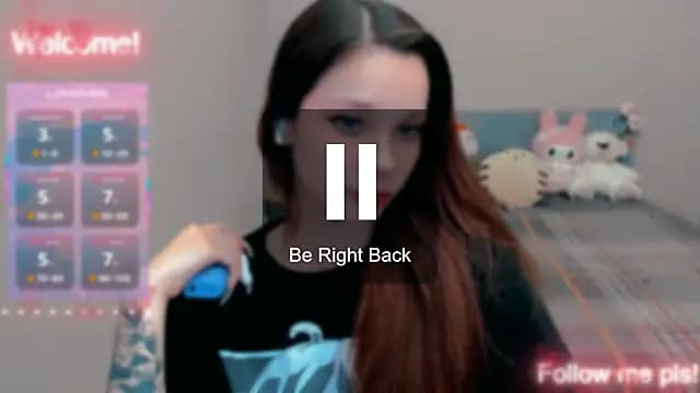 Kitten_Alissa live cam on Stripchat