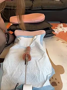 youzi33 live cam on Stripchat