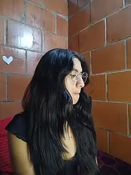 Amanda_x1 live cam on Stripchat