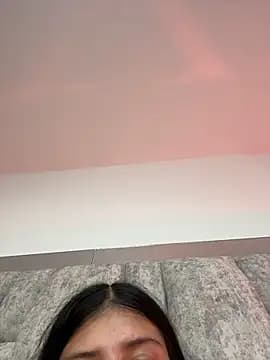 ZafiraNavarro live cam on Stripchat