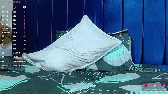 Bombom_brown1 live cam