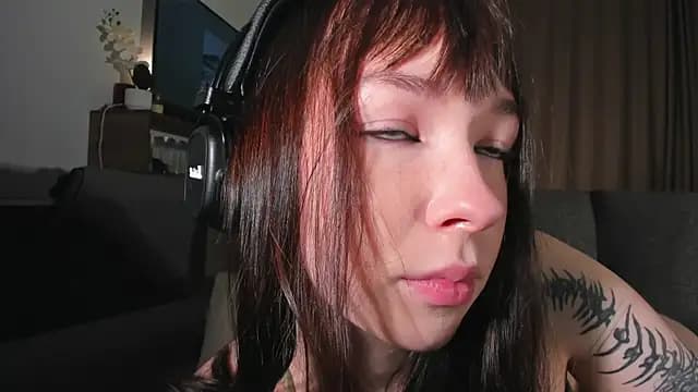 Sindy_Juxx live cam on Stripchat