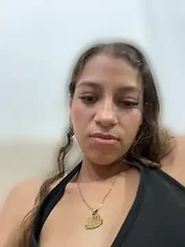 Vanneskk live cam on Stripchat