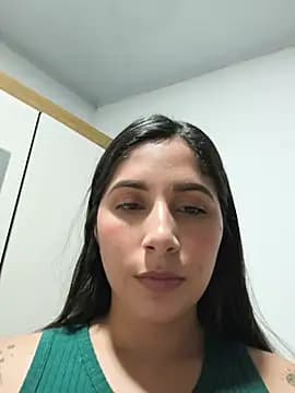 Catalina_ramos live cam on Stripchat