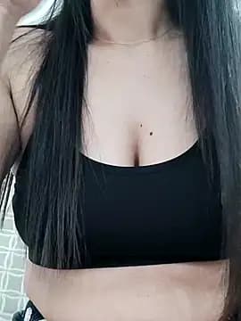 NORAMY live cam on Stripchat