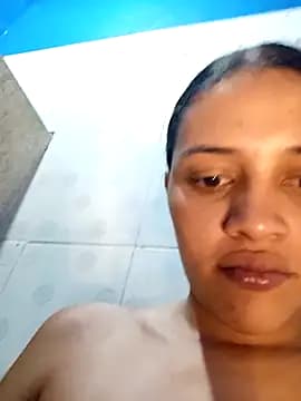 single_virgin live cam on Stripchat