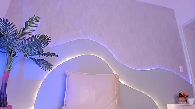 CannelaSmith live cam