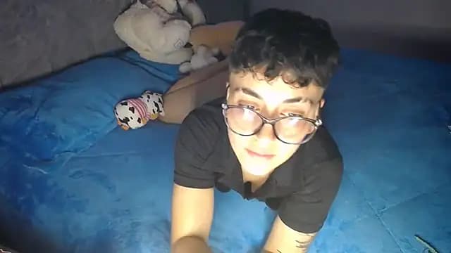 connie58 live cam on Stripchat