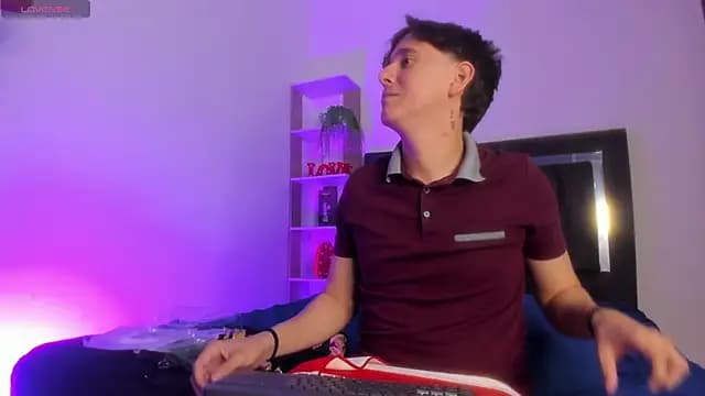 Mariana_and_Ronny live cam