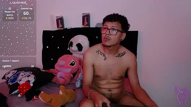 Bonny_Bonss live cam