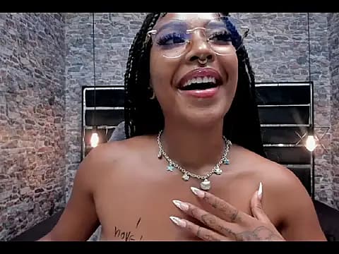 WILD_FIREE_ live cam on Stripchat