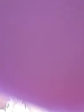 LunaDamasco live cam on Stripchat