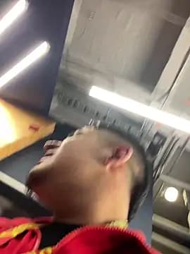 OliverTabordaa live cam