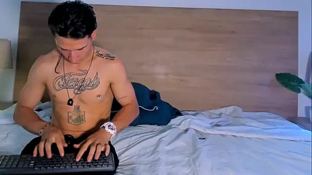 AbaturLopez live cam