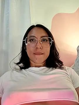 DaraBeckett live cam