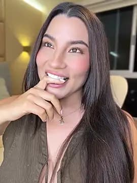 SaharaRush_ live cam