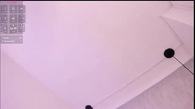 Roxie-Summers11 live cam