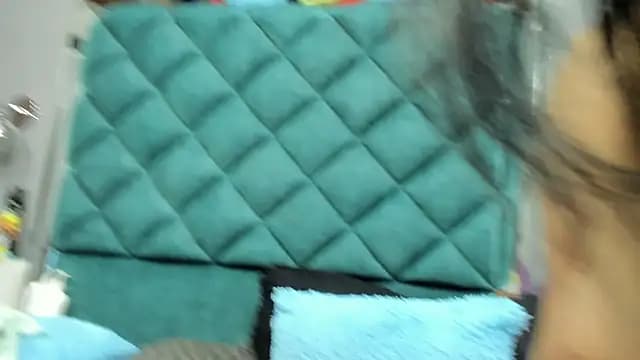 PENELOPELEWISs live cam