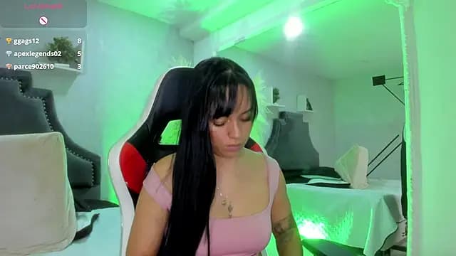 EmiliaRose_ live cam