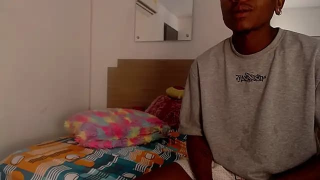 Ebony_N_Blonde live cam