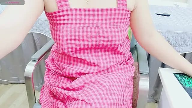 Jade_vn_naughty live cam