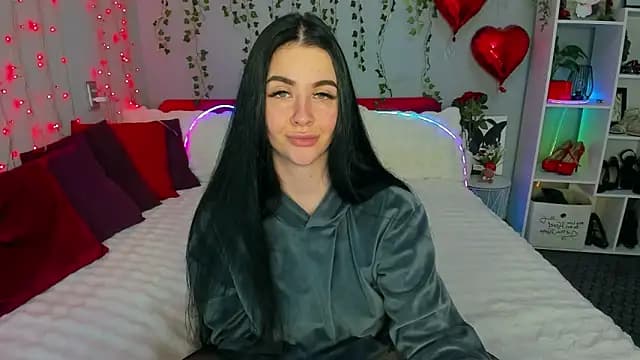 KeiraChoCo live cam on Stripchat