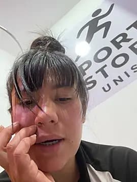 kim_monti live cam on Stripchat