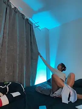 dream_party_4U live cam on Stripchat