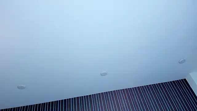 MiiaaVelvet live cam