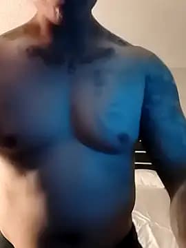 ThickaThuckDick07 live cam on Stripchat