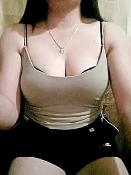 SansanCii live cam on Stripchat