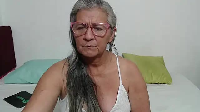 candy_mature_ live cam