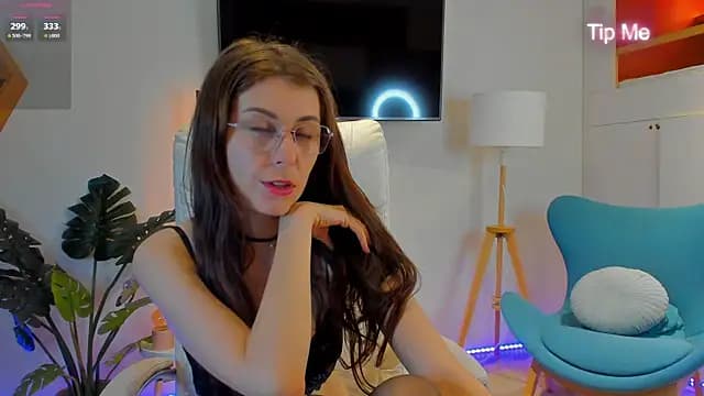 Hailey_Green live cam on Stripchat