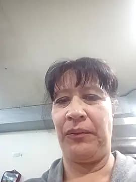 carolina_linarez69 live cam on Stripchat