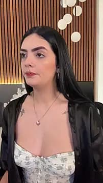 AliceRitter live cam on Stripchat