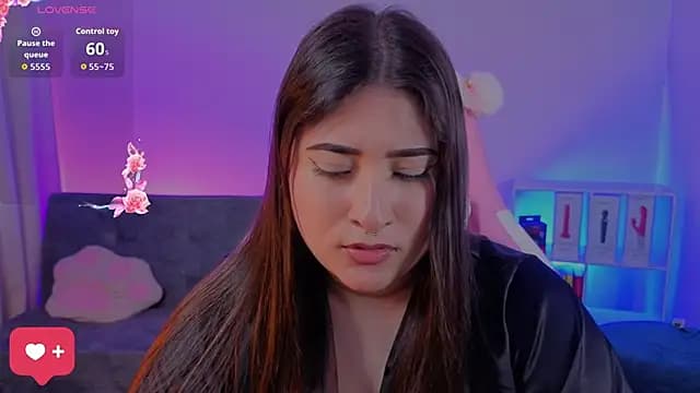 Gabs__ live cam on Stripchat