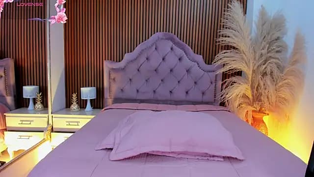 Agathaargent_ live cam on Stripchat