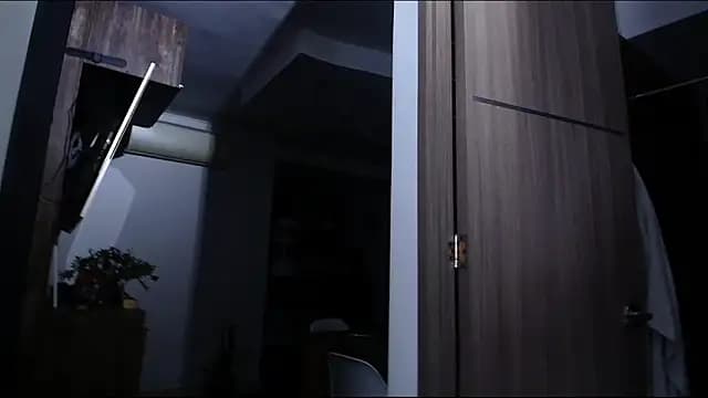 Zoedaniels live cam on Stripchat