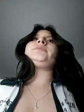 yessica_gomez01 live cam