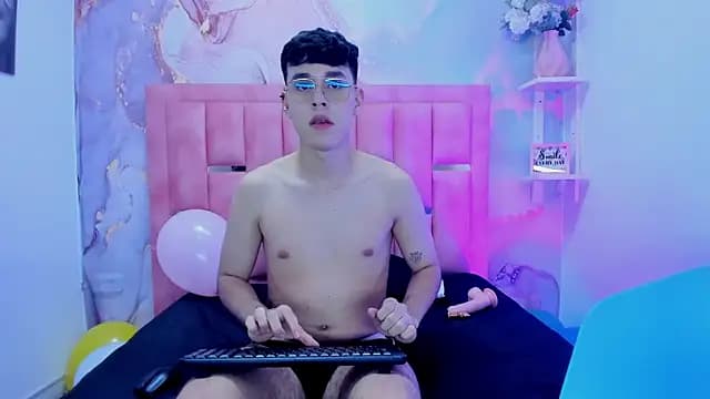 Tom_Parker_ live cam