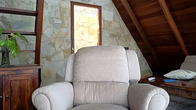 SpecterOfCumminism live cam