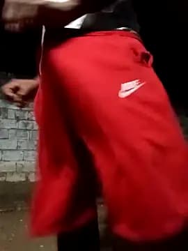 spittingpig1 live cam on Stripchat