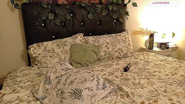 Amanda_sweet live cam on Stripchat