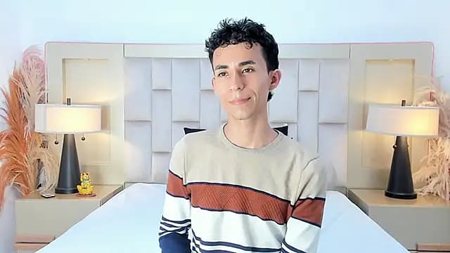 Zahir_Ashar live cam