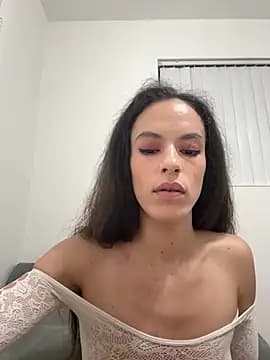 brookehoneynina live cam