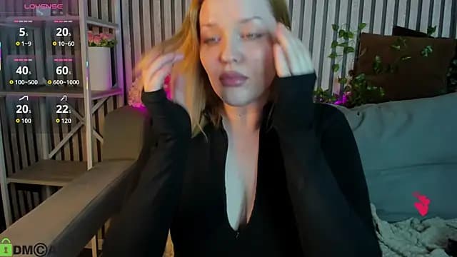 Michele_Greenn live cam on Stripchat