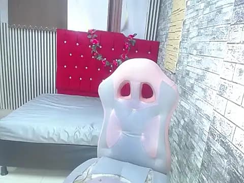 megan_turner3 live cam on Stripchat