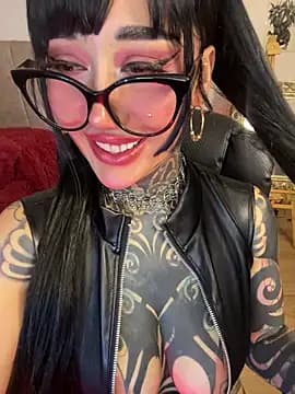 Musedreams live cam on Stripchat