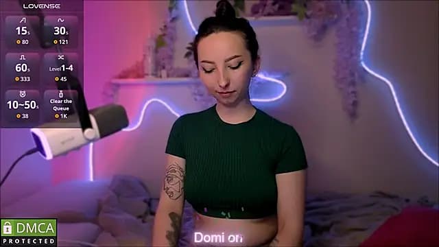 wow_susan live cam on Stripchat